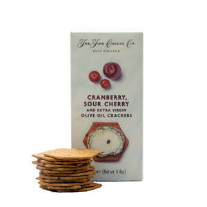 THE FINE CHEESE CO. CRANBERRY AND CHERRY CRACKERS 125G best by 01/04/2023